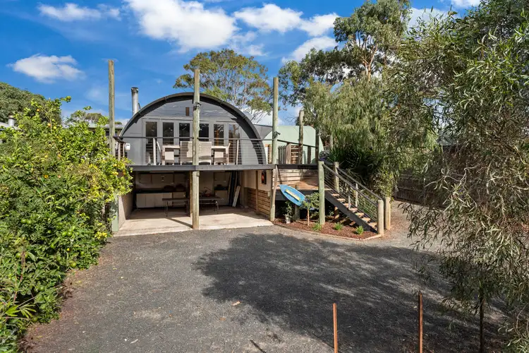 29 Phillip Island Road