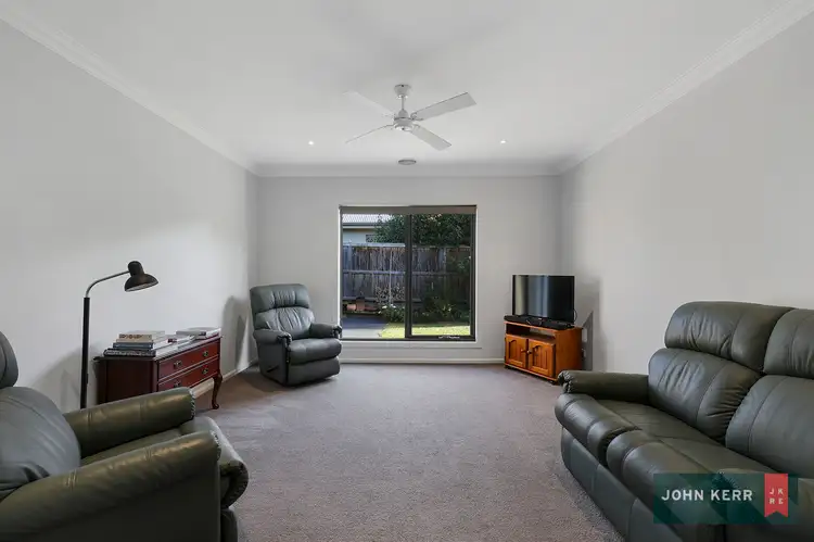 Second view of Homely house listing, 9 Collingwood Drive, Trafalgar VIC 3824