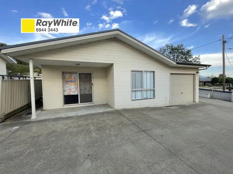 Main view of Homely unit listing, 1/127 Hanley Street, Gundagai NSW 2722