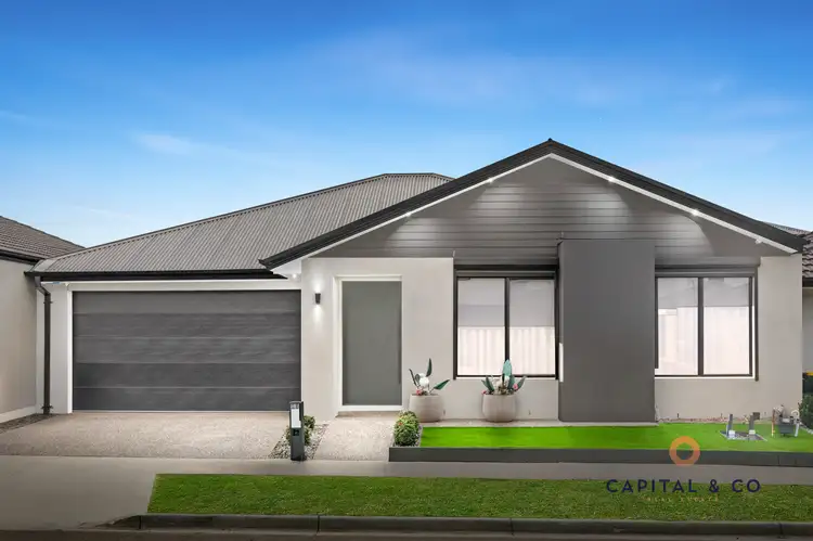 13 Sunnyside Drive, Mickleham VIC 3064
