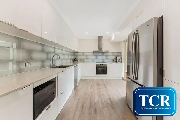 12 Golf View Court, Banora Point NSW 2486