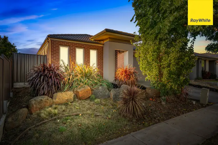 Second view of Homely house listing, 3 Coltan Avenue, Cobblebank VIC 3338