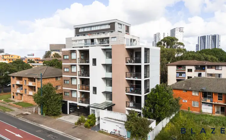 1/128 Moore Street, Liverpool NSW 2170