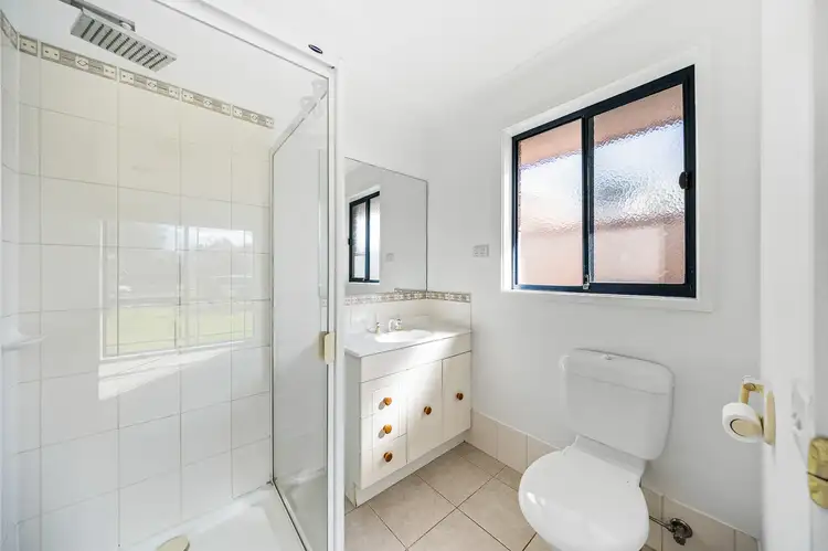 Fourth view of Homely house listing, 10 Butterfield Place, Cranbourne East VIC 3977