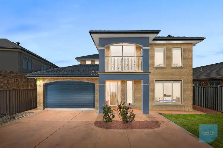 7 Coorong Place, Burnside VIC 3023