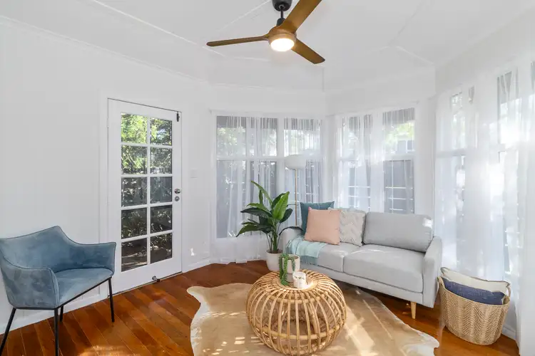 49 Seaview Street, Brighton QLD 4017