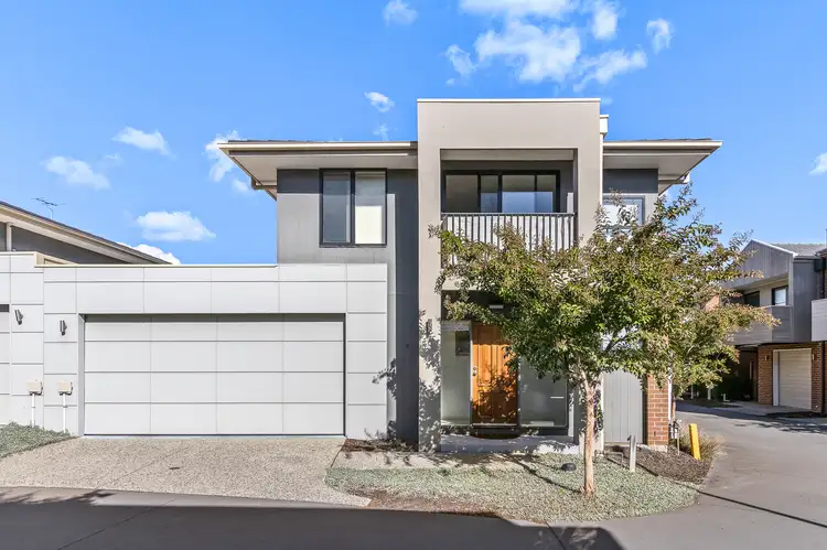 5 Bateman Court