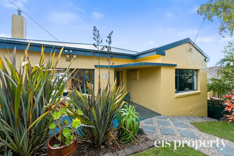 21 Suncrest Avenue, Lenah Valley TAS 7008