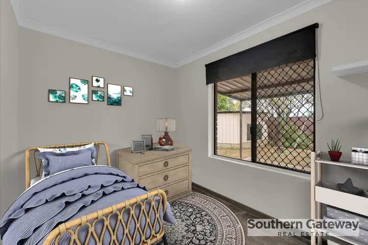 Fifth view of Homely house listing, 1 Youngs Place, Parmelia WA 6167
