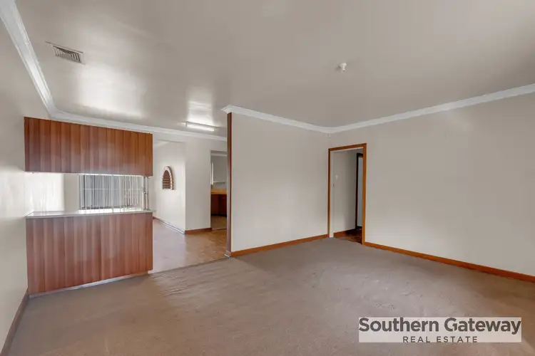 Fifth view of Homely house listing, 33 Nye Way, Orelia WA 6167