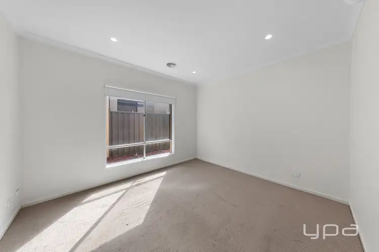 Fifth view of Homely house listing, 43 Atherstone Boulevard, Strathtulloh VIC 3338