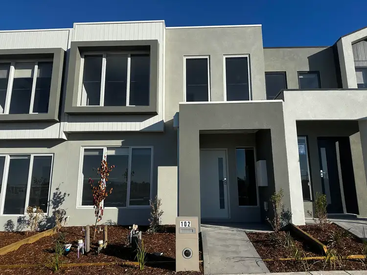 102 Simmental Road, Wollert VIC 3750