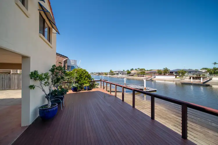 1/4 Yallanga Place, Mooloolaba QLD 4557