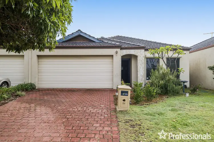 2B Windemere Crescent, Nollamara WA 6061
