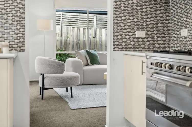 Sixth view of Homely house listing, 10 Streeton Court, Sunbury VIC 3429