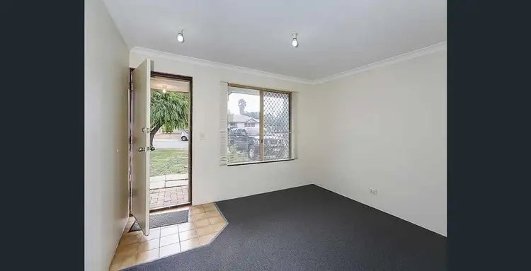 Second view of Homely house listing, 6 Ballard Place, Maddington WA 6109
