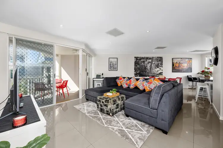 16/33 Beach Parade, Surfers Paradise QLD 4217