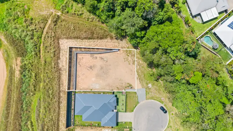 33 Sweetgum Court, Bentley Park QLD 4869