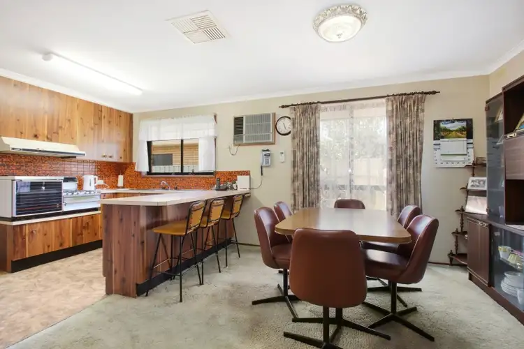 Fifth view of Homely house listing, 2 Hardie Court, Wodonga VIC 3690