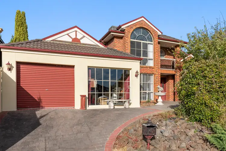 8 Suerulla Court, Rowville VIC 3178