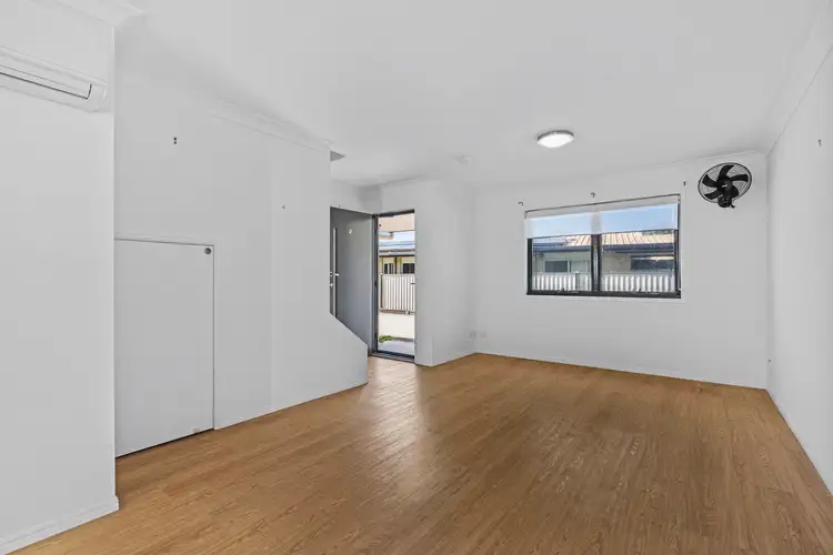 Second view of Homely house listing, 2/93 Railway Parade, Thorneside QLD 4158