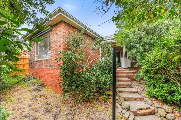Second view of Homely house listing, 562 Huntingdale Road, Mount Waverley VIC 3149