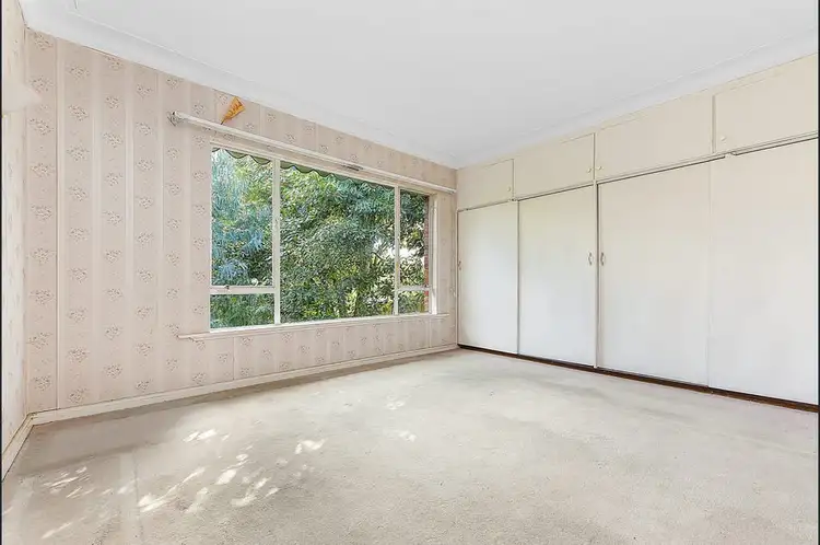 Fifth view of Homely house listing, 562 Huntingdale Road, Mount Waverley VIC 3149