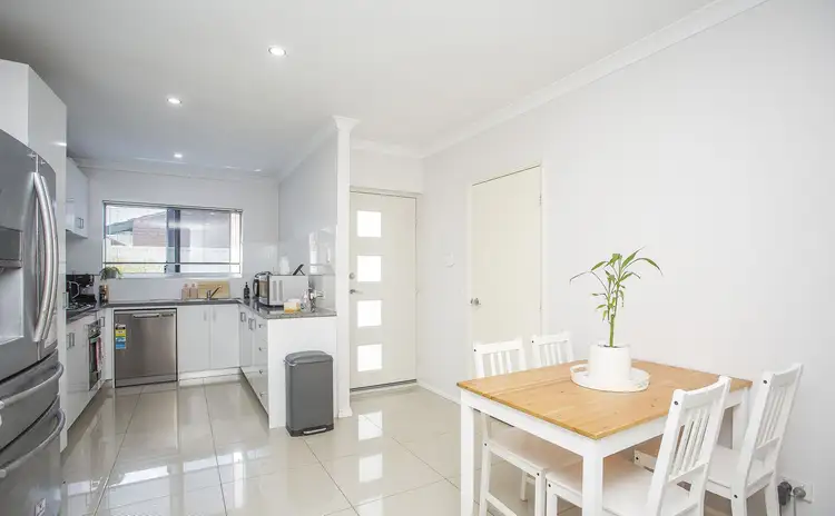 6B Martin Court, Westminster WA 6061
