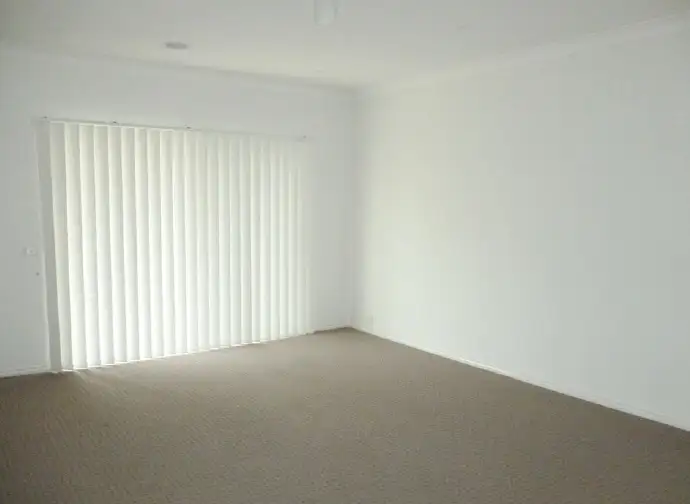 Fourth view of Homely house listing, 9 Rutherglen Way, Caroline Springs VIC 3023