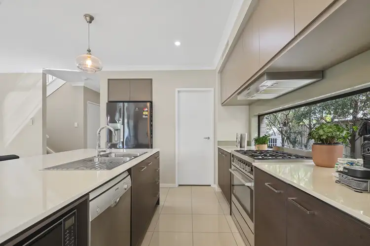 Fifth view of Homely house listing, 11 Poznik Close, Bracken Ridge QLD 4017