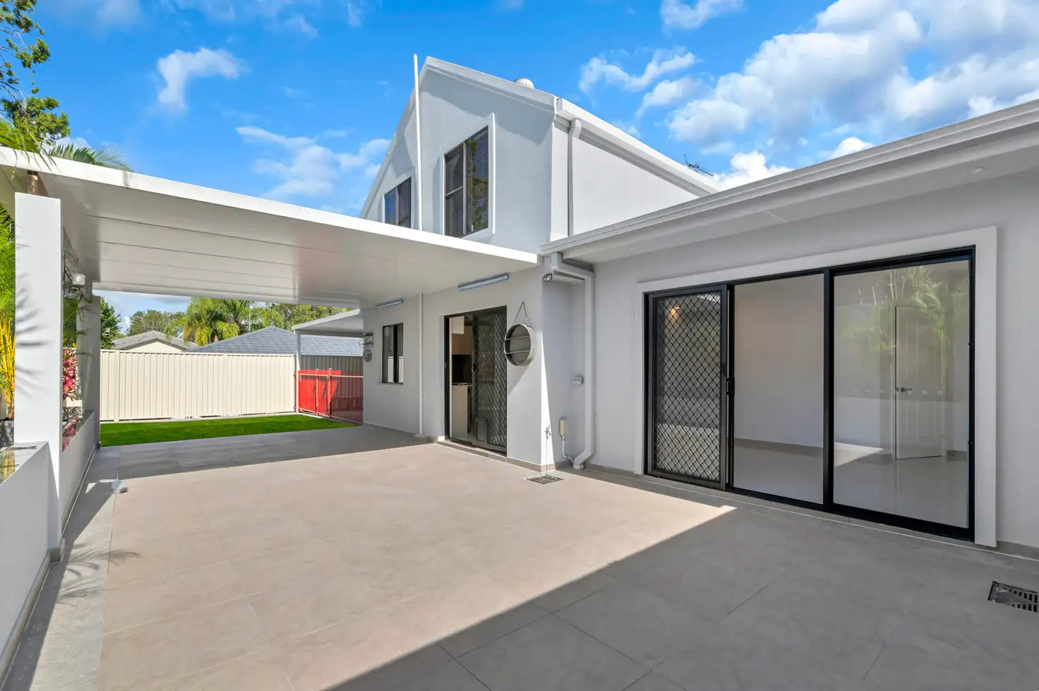 Main view of Homely semi-detached listing, 2/30 Corunna Crescent, Ashmore QLD 4214