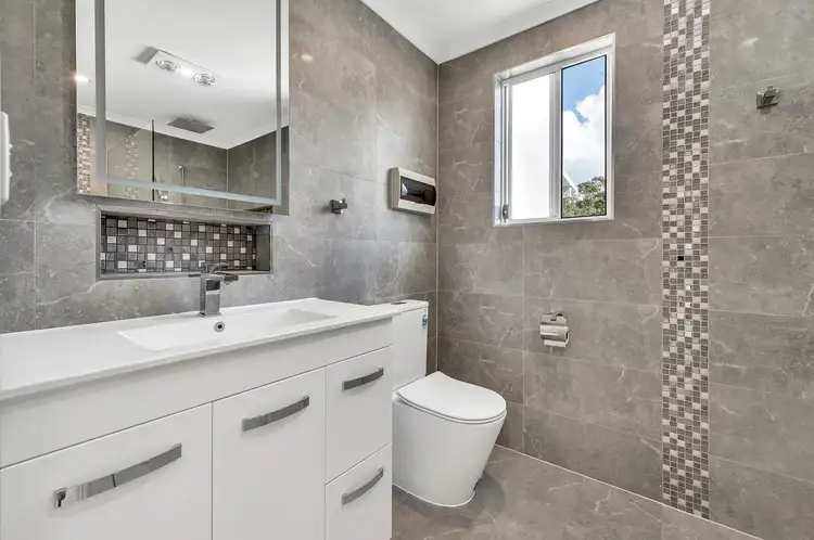 Fifth view of Homely semi-detached listing, 2/30 Corunna Crescent, Ashmore QLD 4214