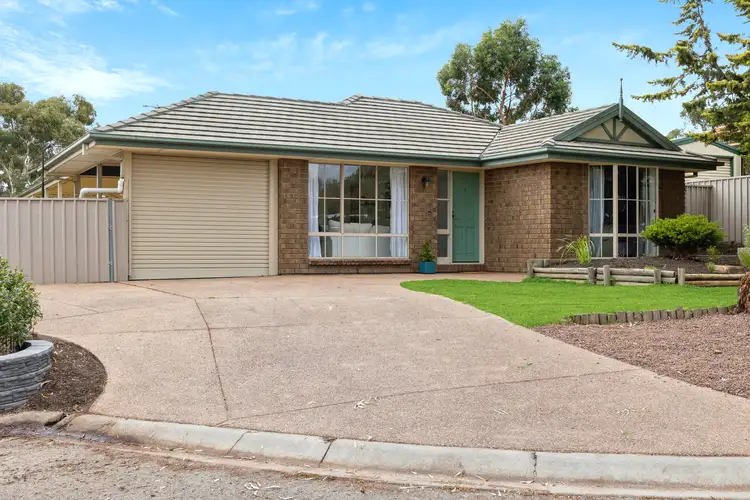 Second view of Homely house listing, 7 Young Court, Mount Barker SA 5251