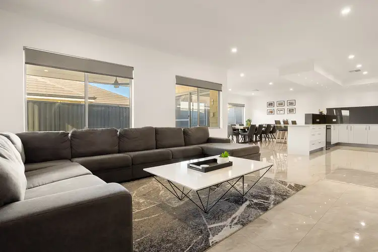 Fifth view of Homely house listing, 3 Shale Court, Piara Waters WA 6112