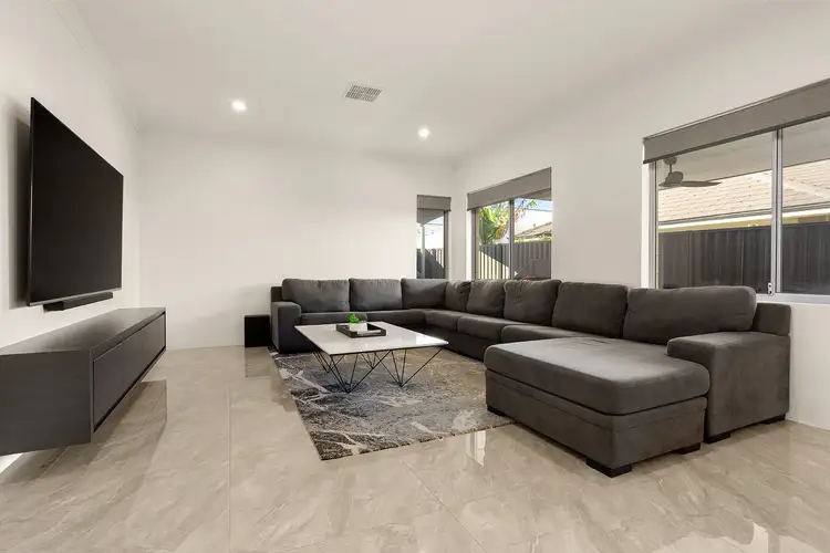 Sixth view of Homely house listing, 3 Shale Court, Piara Waters WA 6112