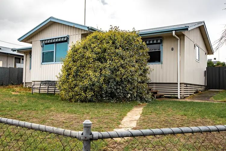 7 Cameron Street, Naracoorte SA 5271