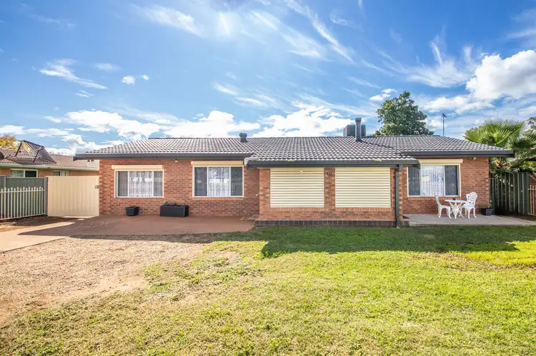77 Windsor Parade, Dubbo NSW 2830
