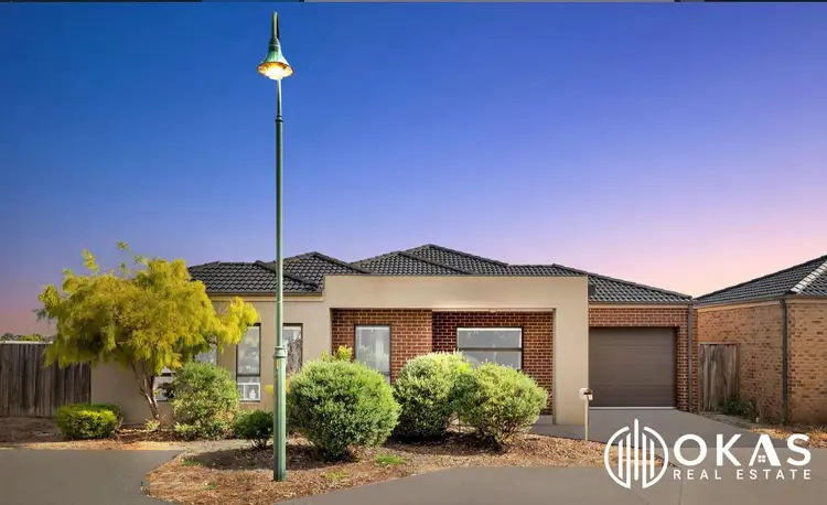 Second view of Homely house listing, 5 Bellis Place, Brookfield VIC 3338