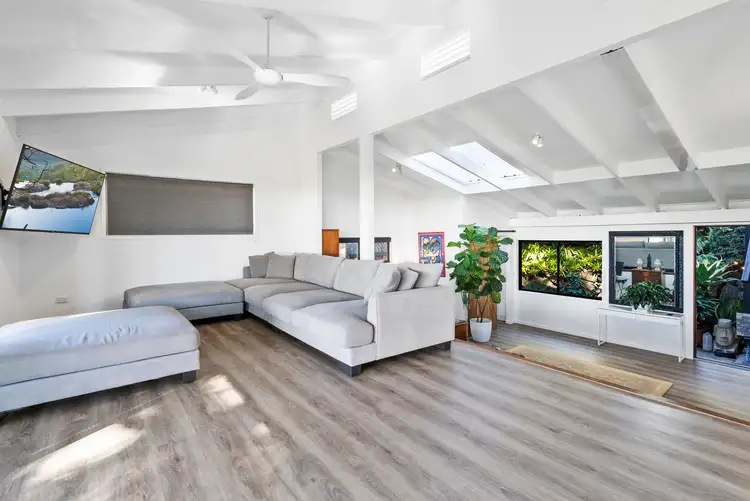 17 Myeerimba Parade, Tweed Heads West NSW 2485