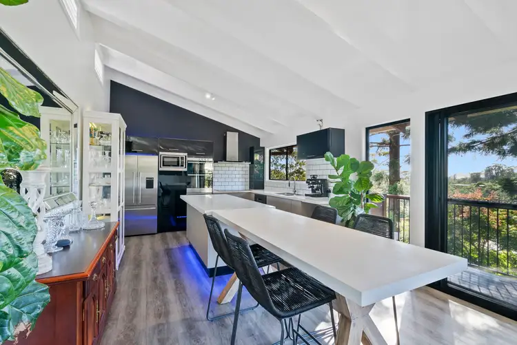 17 Myeerimba Parade, Tweed Heads West NSW 2485