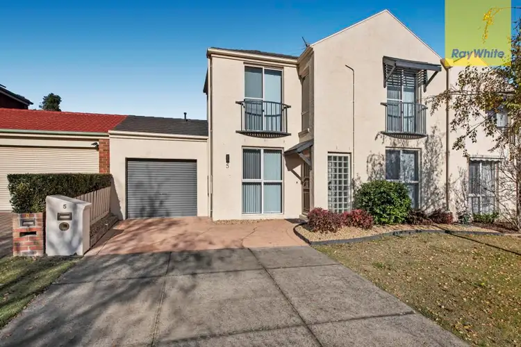 5 Nectar Mews, Knoxfield VIC 3180