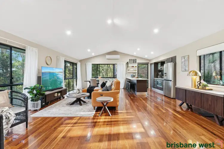 742 Haven Road, Upper Brookfield QLD 4069
