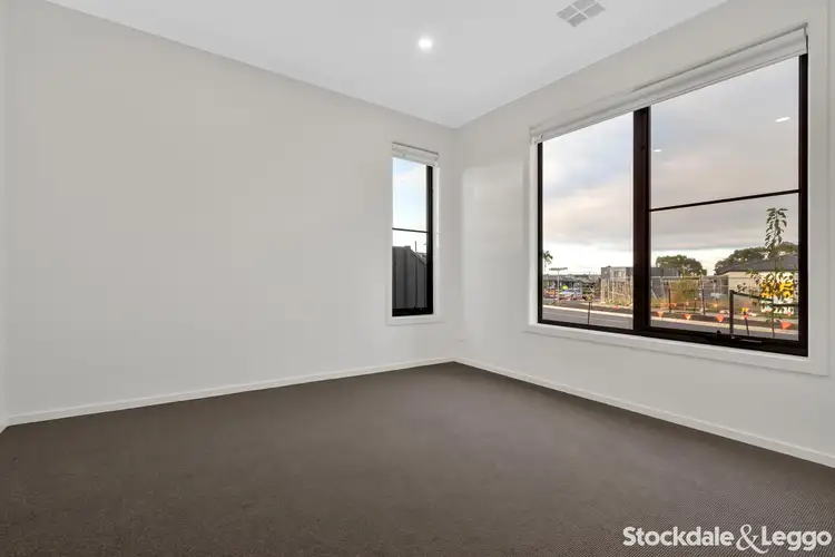 Second view of Homely house listing, 29 Lowline Way, Wollert VIC 3750
