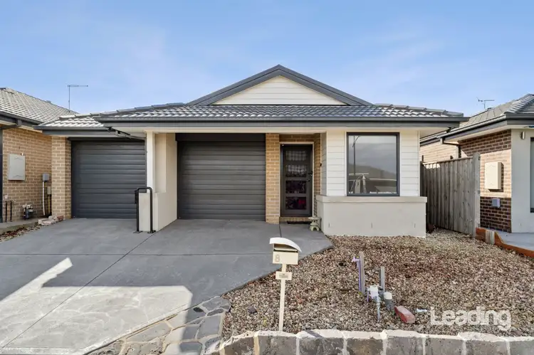8 Showman Drive, Diggers Rest VIC 3427