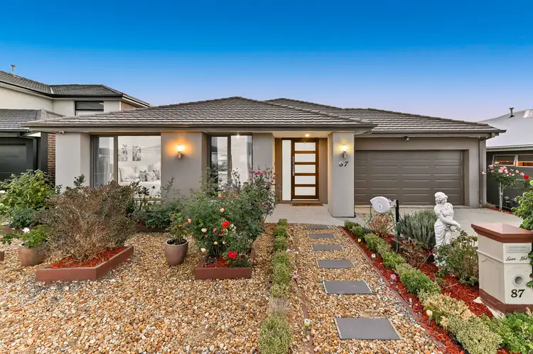 87 Encore Boulevard, Cranbourne South VIC 3977