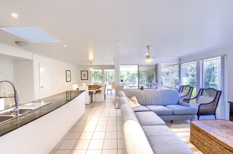 4 Lytham Court, Twin Waters QLD 4564