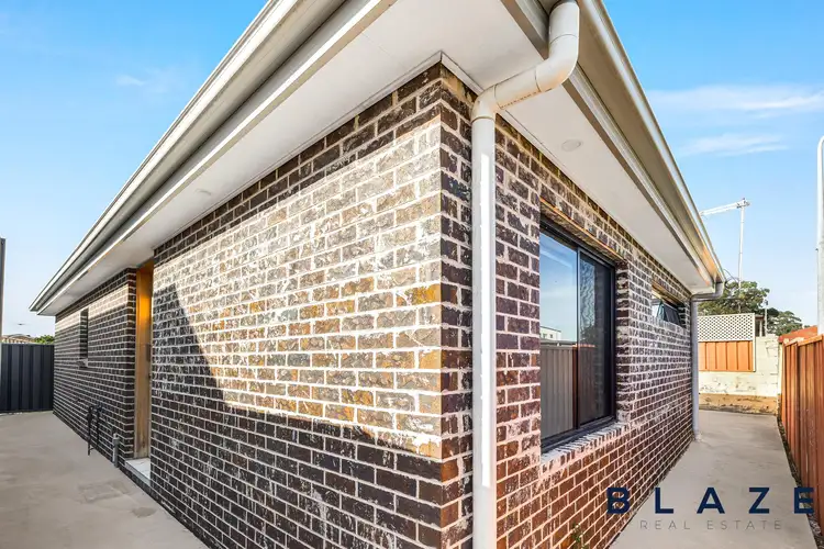 16A Glenfern Crescent, Bossley Park NSW 2176