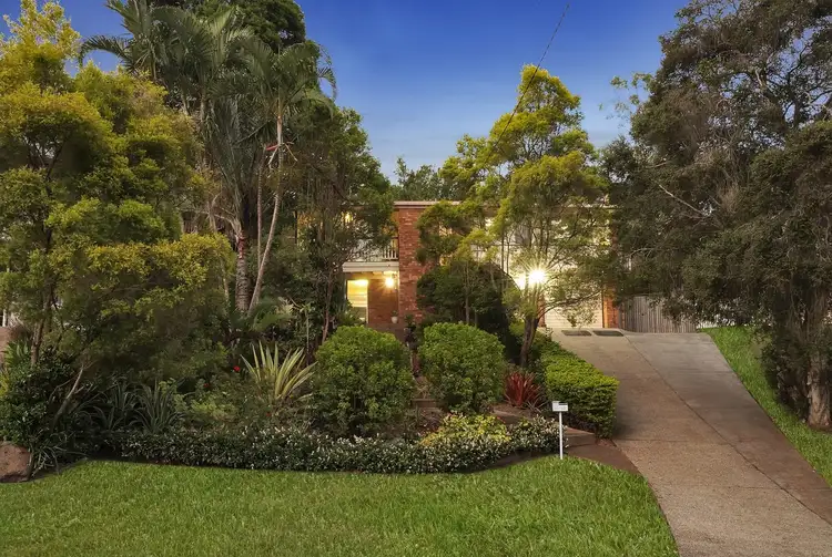 33 Grevillea Street, Everton Hills QLD 4053