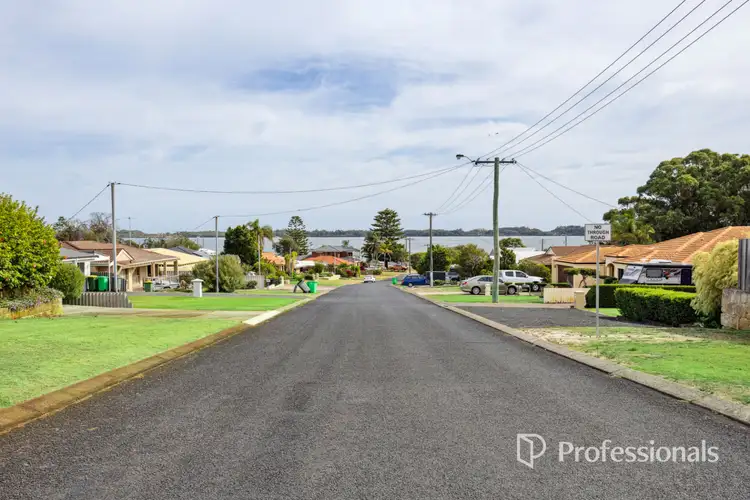 Second view of Homely house listing, 4 Absolon Crescent, Australind WA 6233