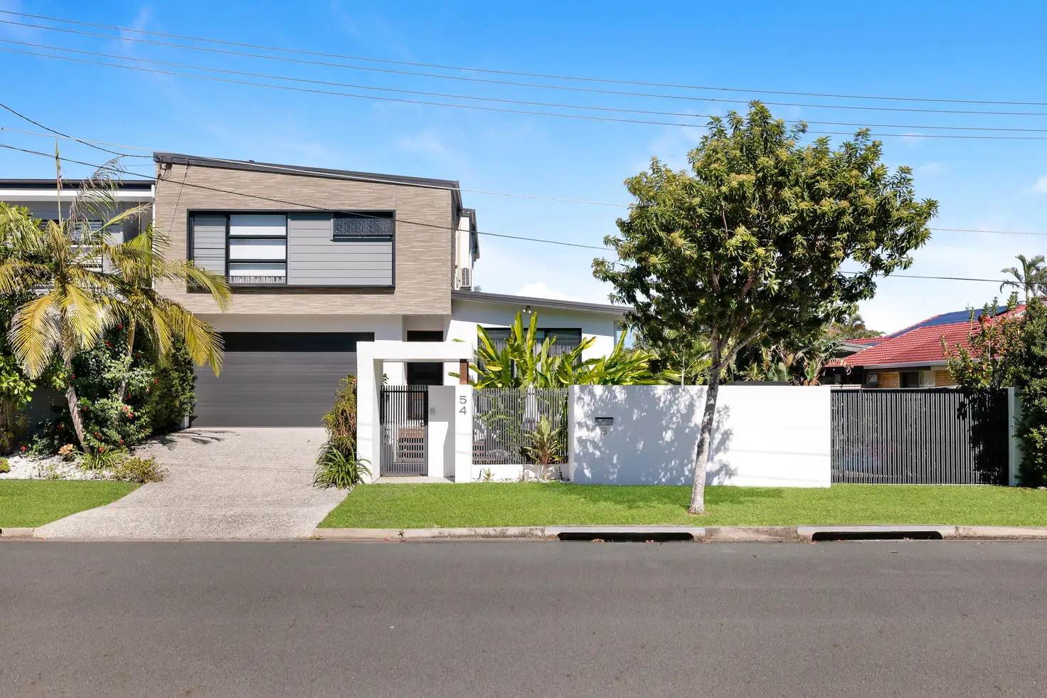 Main view of Homely house listing, 3/54 Milton Avenue, Paradise Point QLD 4216